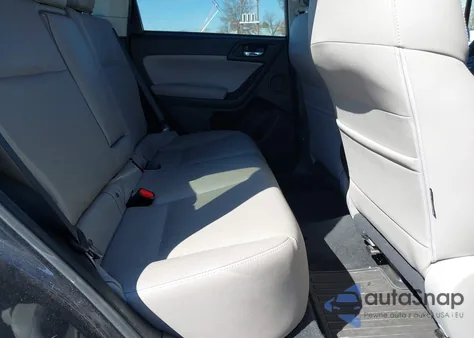 2016 Subaru Forester 2.5I Touring z USA, uszkodzony, nr VIN JF2SJAXC9GH466759